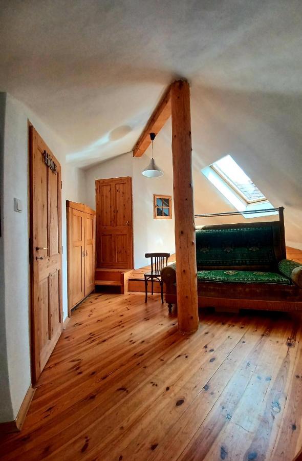 Artist Apartment Банска-Бистрица Экстерьер фото